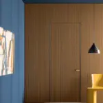 Frameless Door