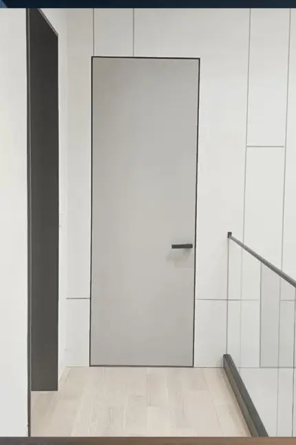 Frameless Door