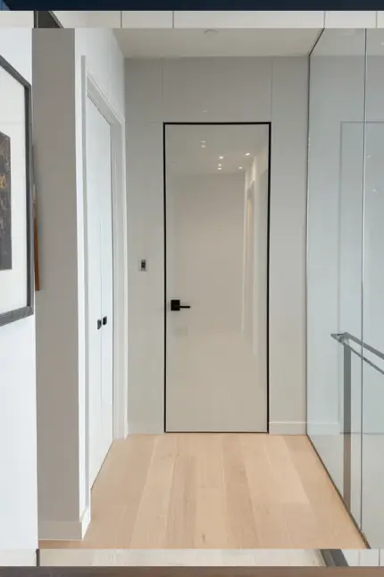 Frameless Door
